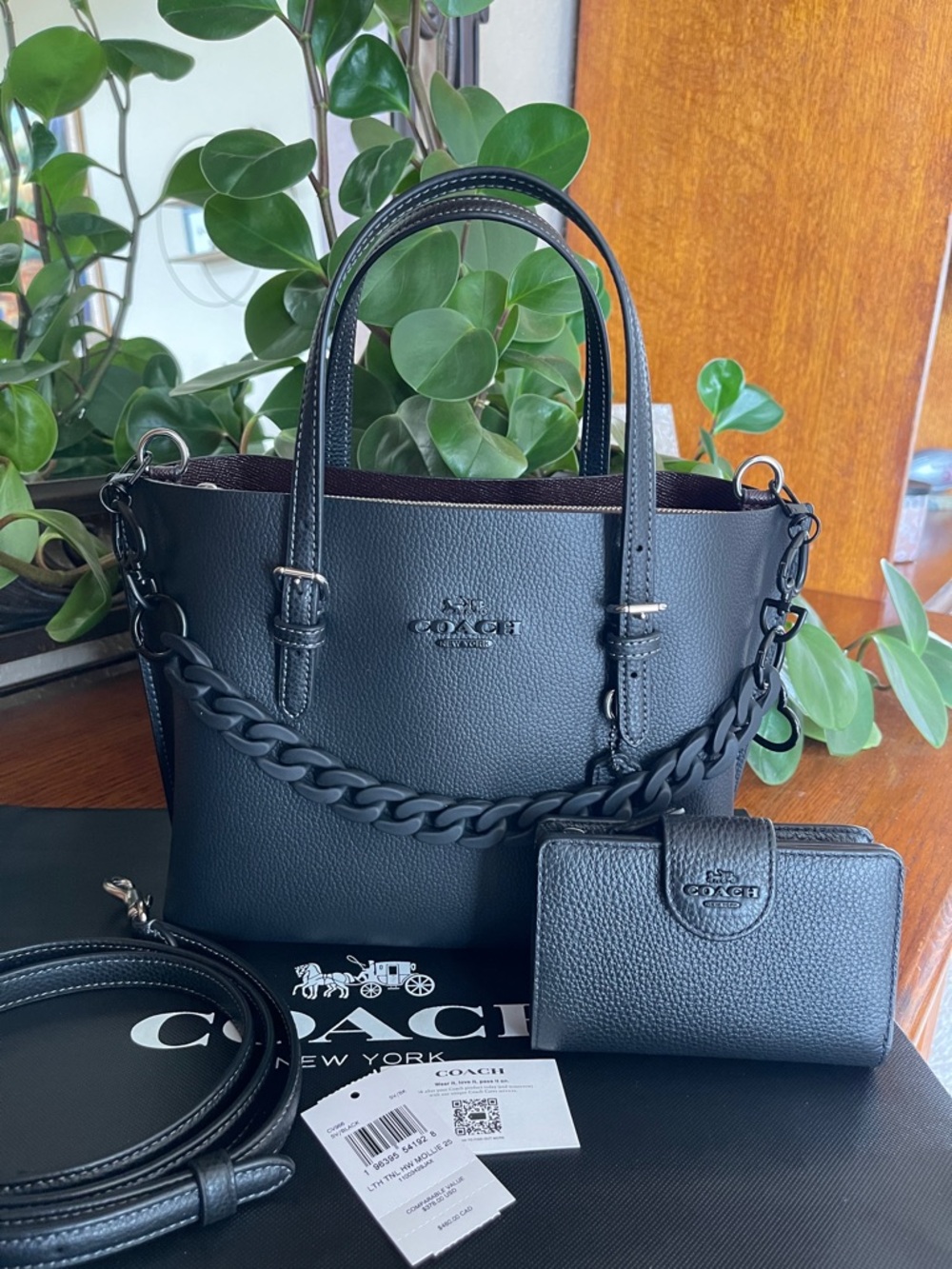 NWT Coach Black Mollie 25 Tote with Chain Strap and Matching Wallet - Picture 2 of 13
